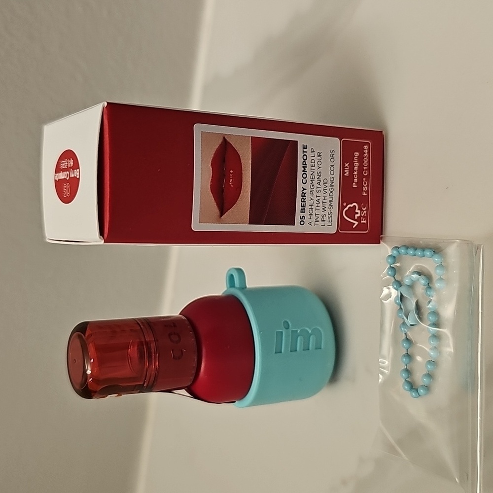 I'm Meme Water Gel Tint In 'Berry Compote' with Key Ring. New In Box. Sealed. - Picture 3 of 8